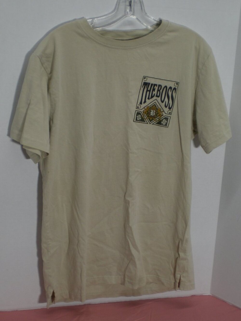 FWRD Denim Graphic Tee Shirt, "The Boss" Heraldic Crest, Beige, Size Large